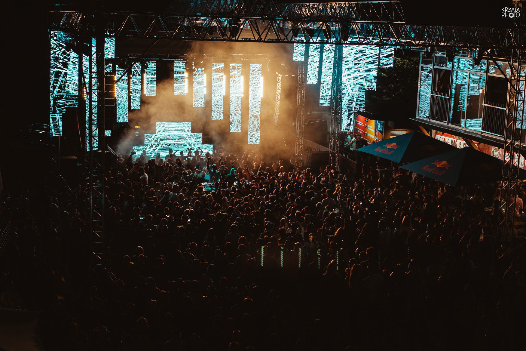 Hurricane_Motel Kamenec_technische Sicherheit