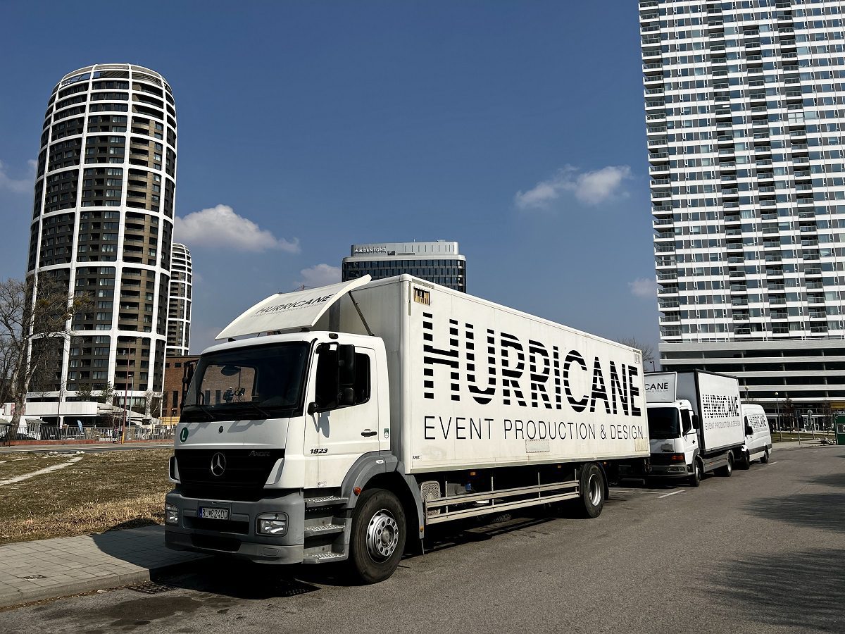 Hurricane_Fahrzeuge_Autos_SND_Kristallflügel_Einbautechniken