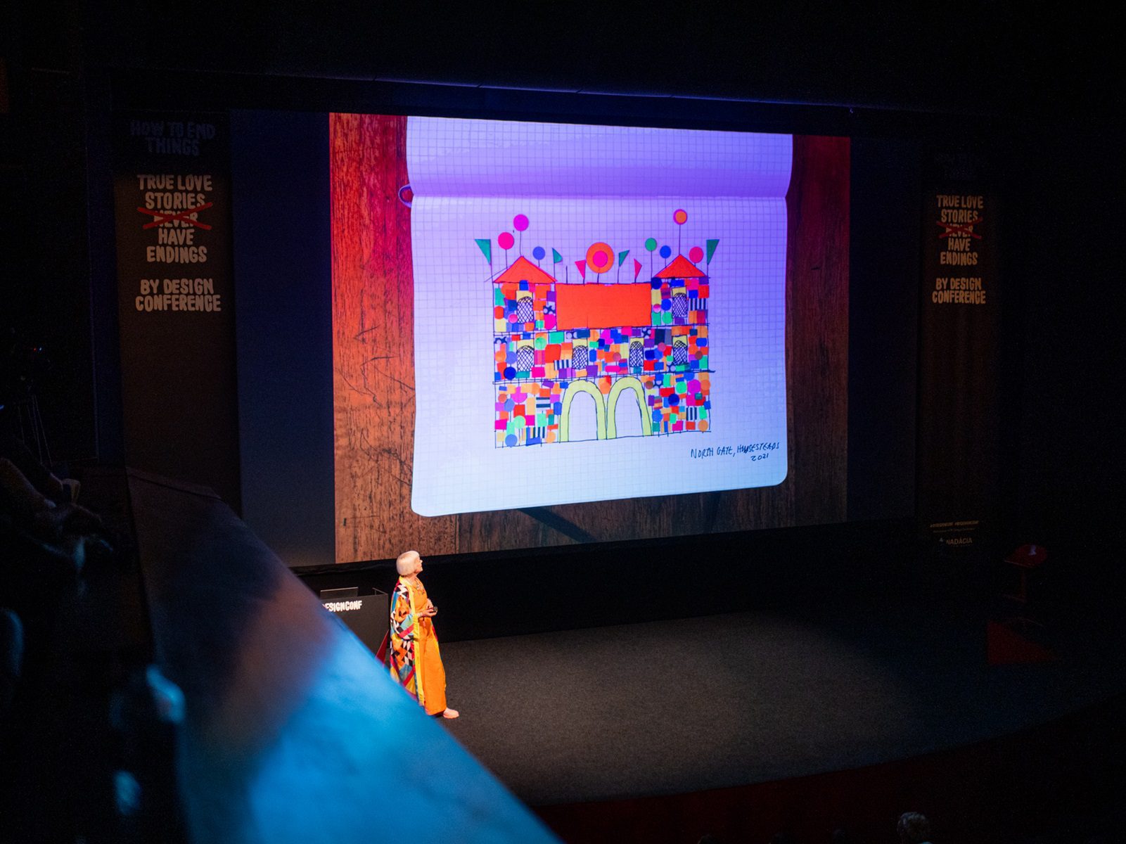 hurricane-by-design-konferenz-konferenz-poh-projektion-plattform-projektion-beleuchtung-technologie