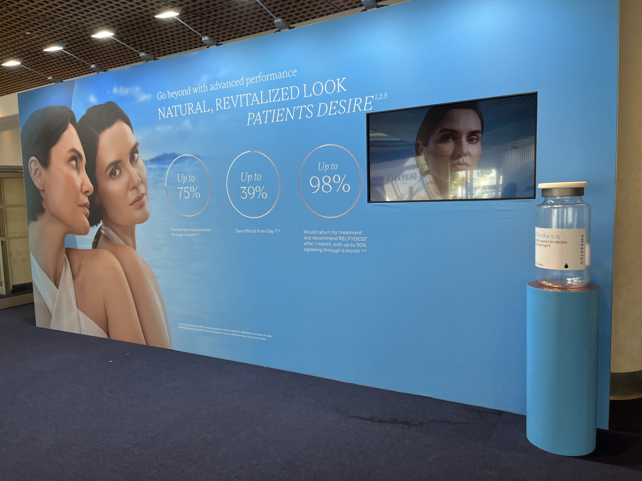 Galderma - AMWC Monaco 2025 (12)