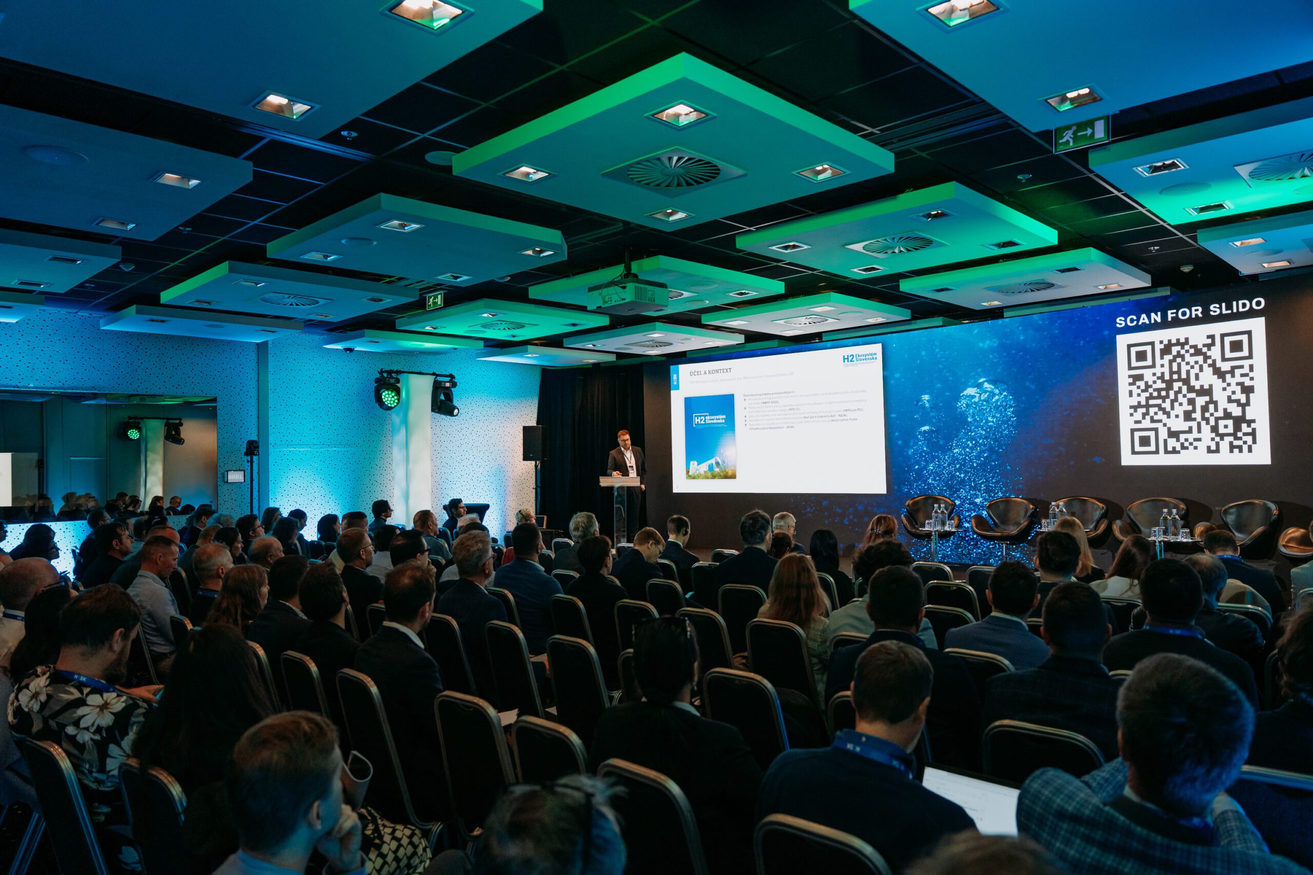 06 Nationaler Wasserstoffverband der Slowakei - Hotel Gate One, Spinne, dl4s, x20