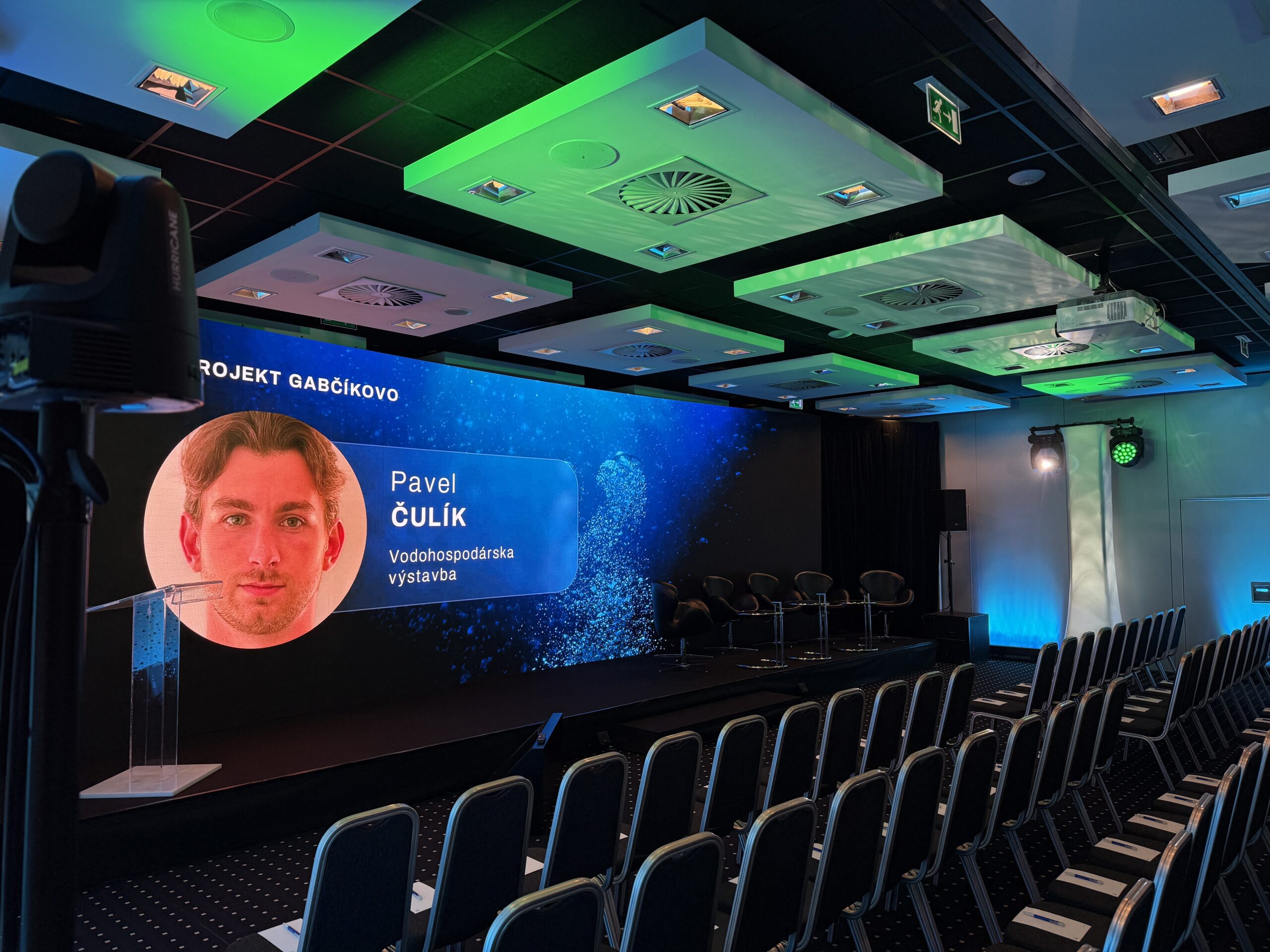 07 Nationaler Wasserstoffverband der Slowakei - Hotel Gate One, ptz, rpult, odekor, soider, dl4s