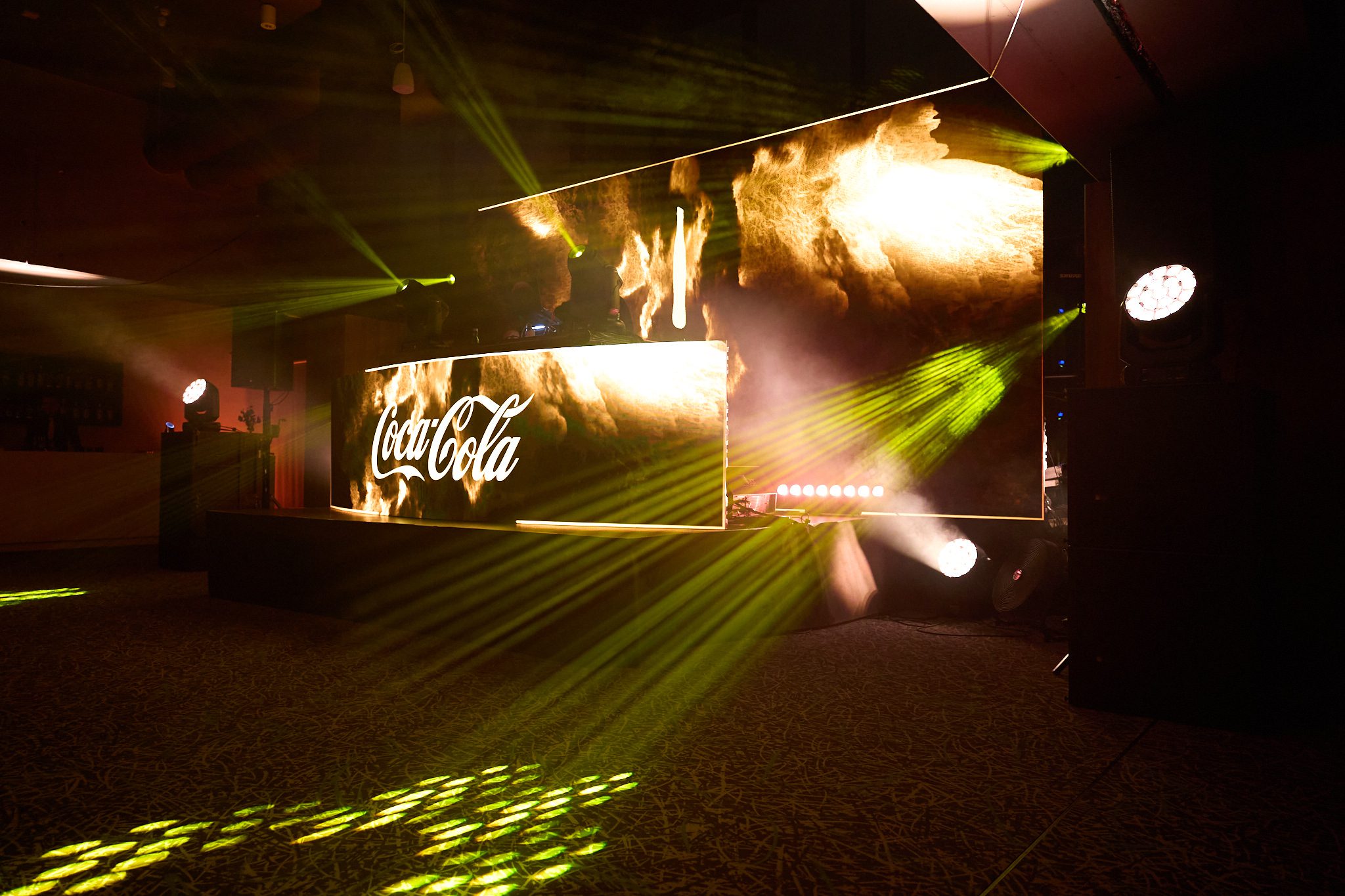 09 Coca Cola - Stadion, Glashine, Spinne, Spitze