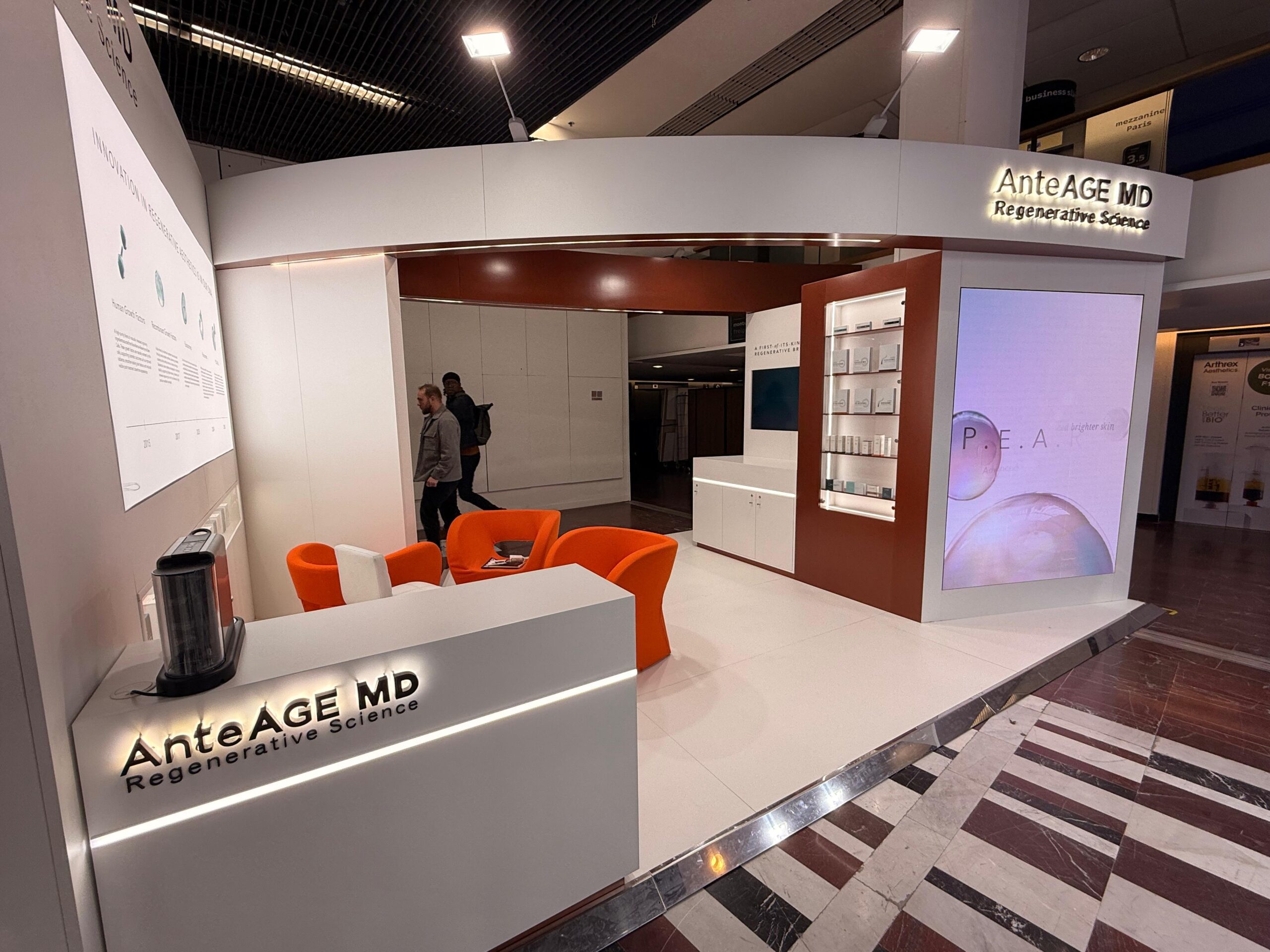 IMCAS Paris - AnteAge unilumin