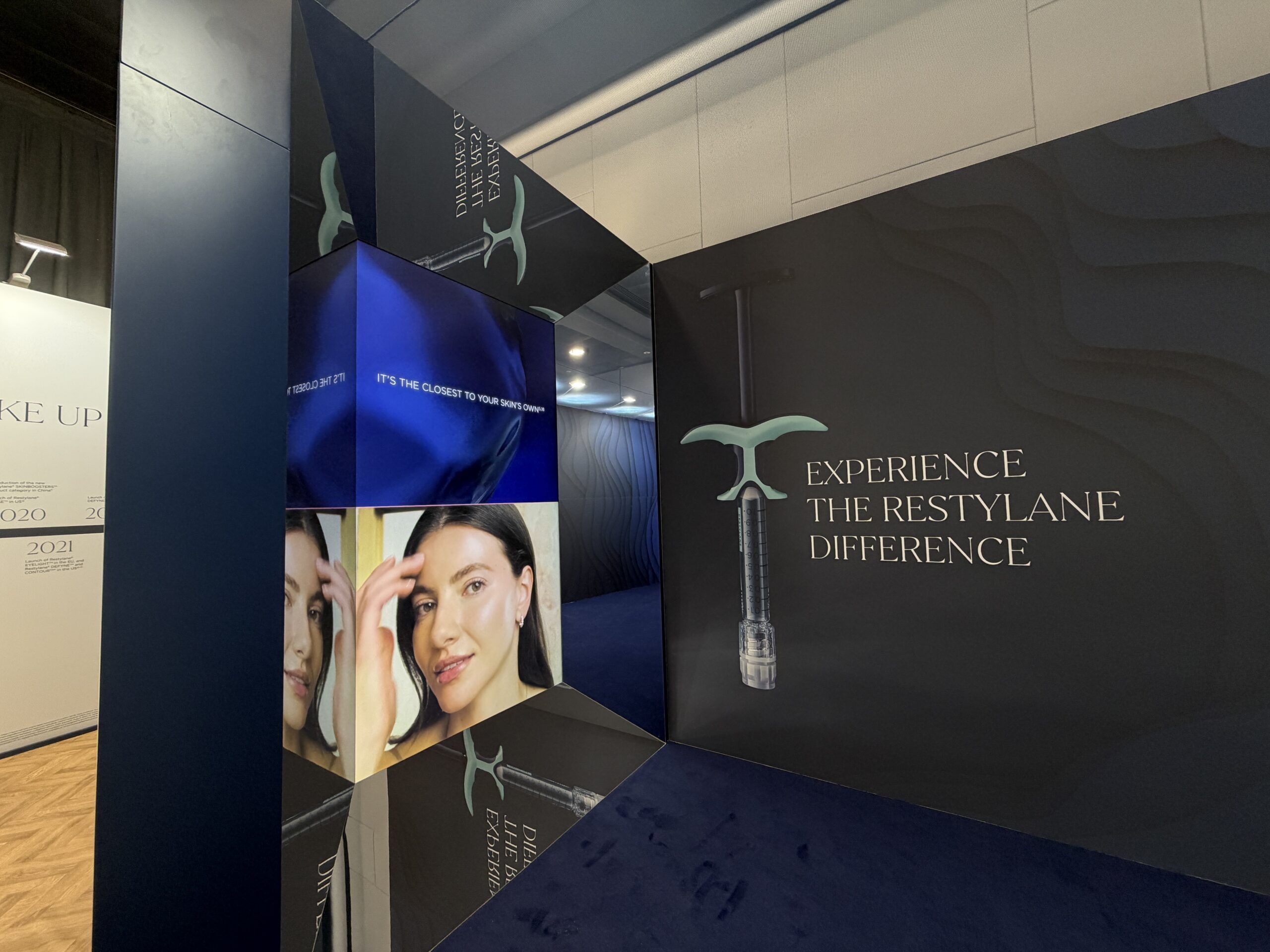 IMCAS Paris - Galderma Aufenthaltsraum (4)