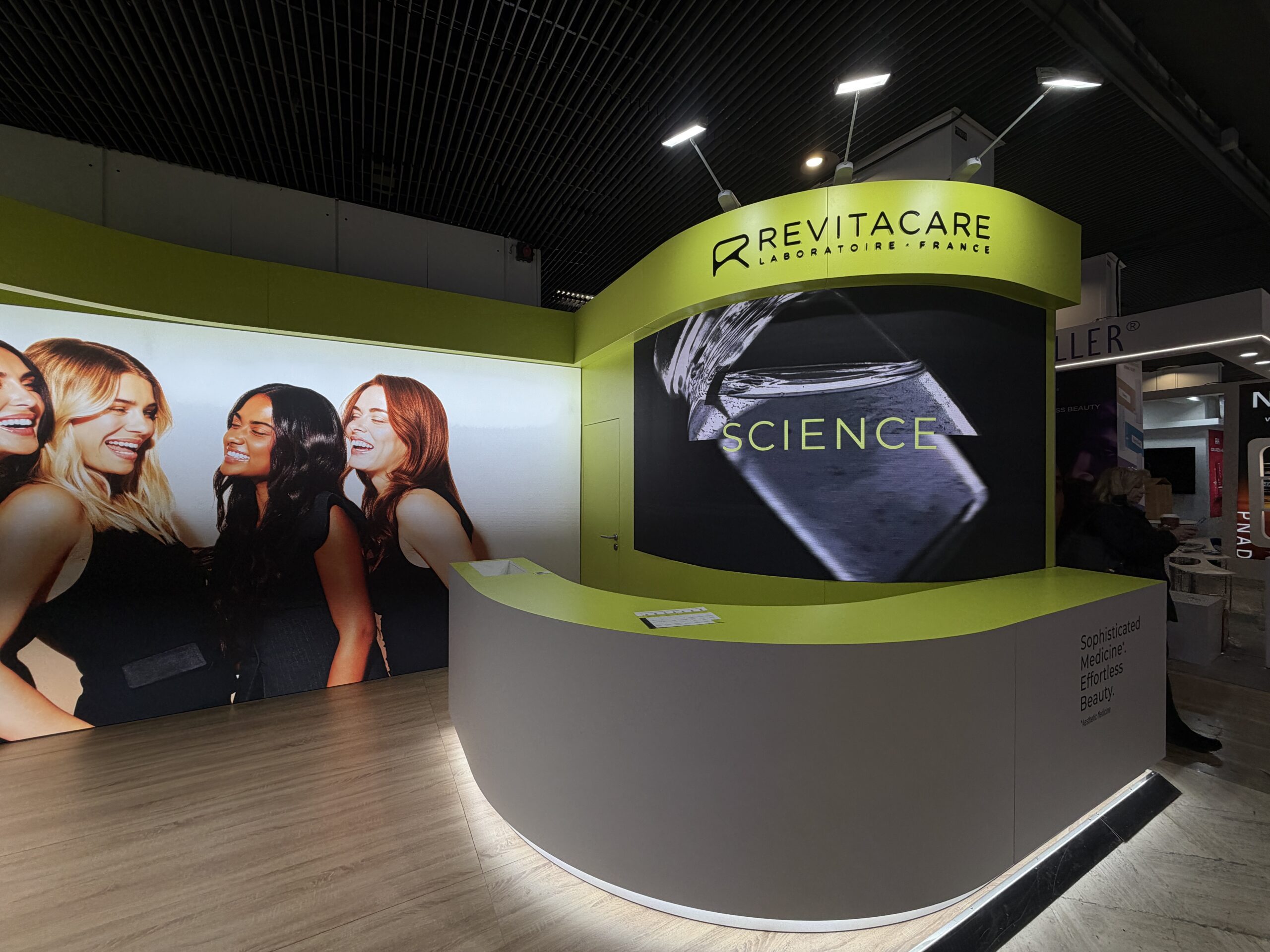 IMCAS Paris - Revitacare (2)