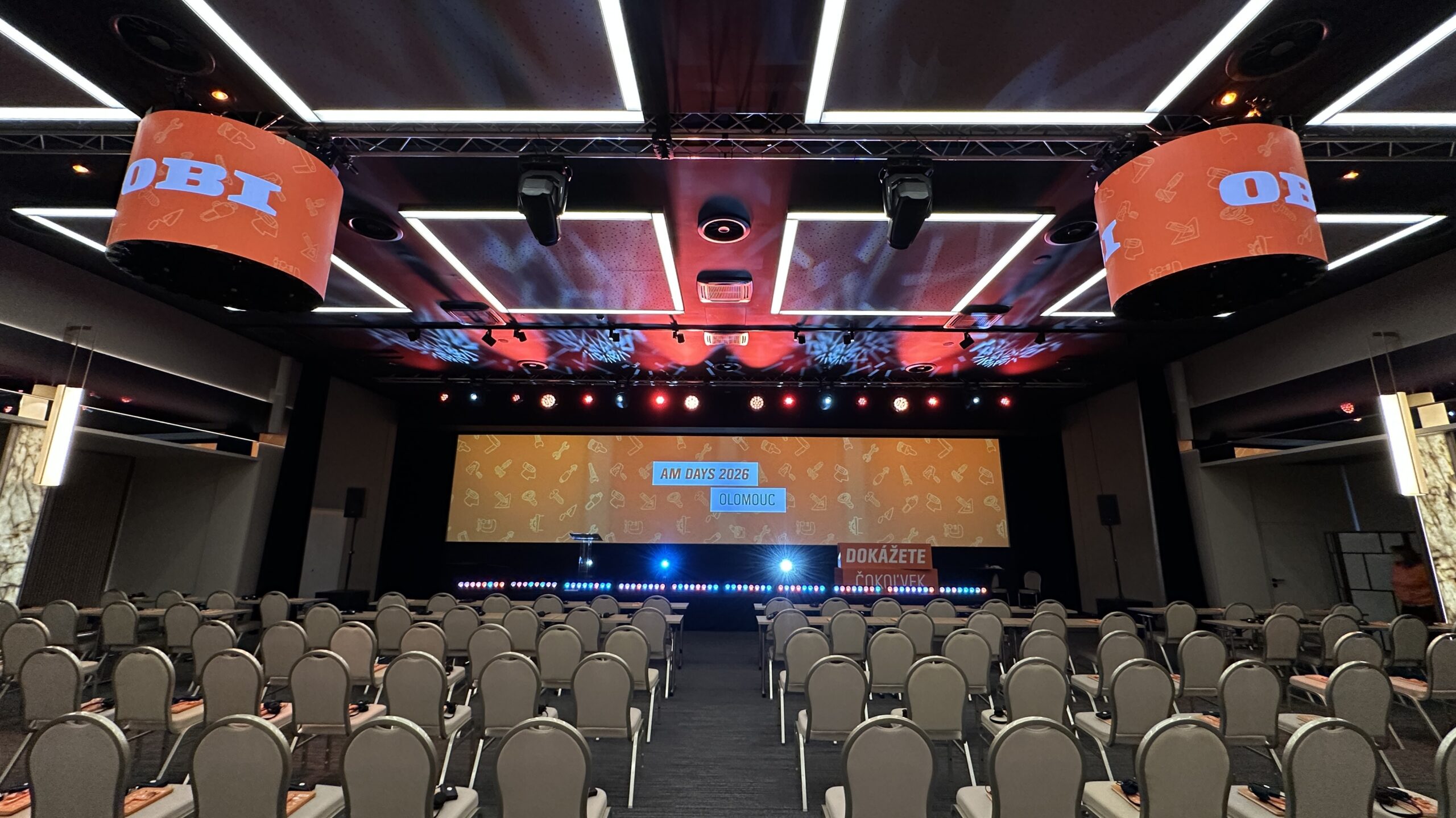 OBI - AM Days Olomouc, Projektion, unilum (6)