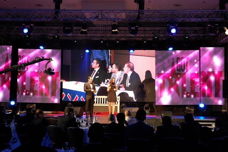 02-Veranstaltung-gibt-Talent-Show