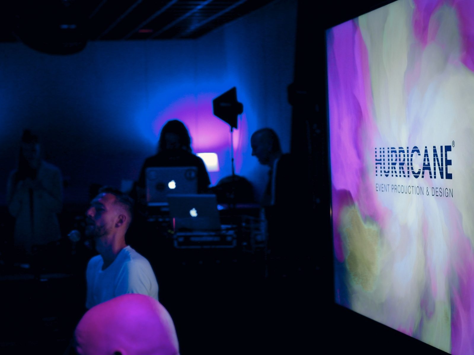hurricane-marketing-luna-bar-technical-partner-video-lcd