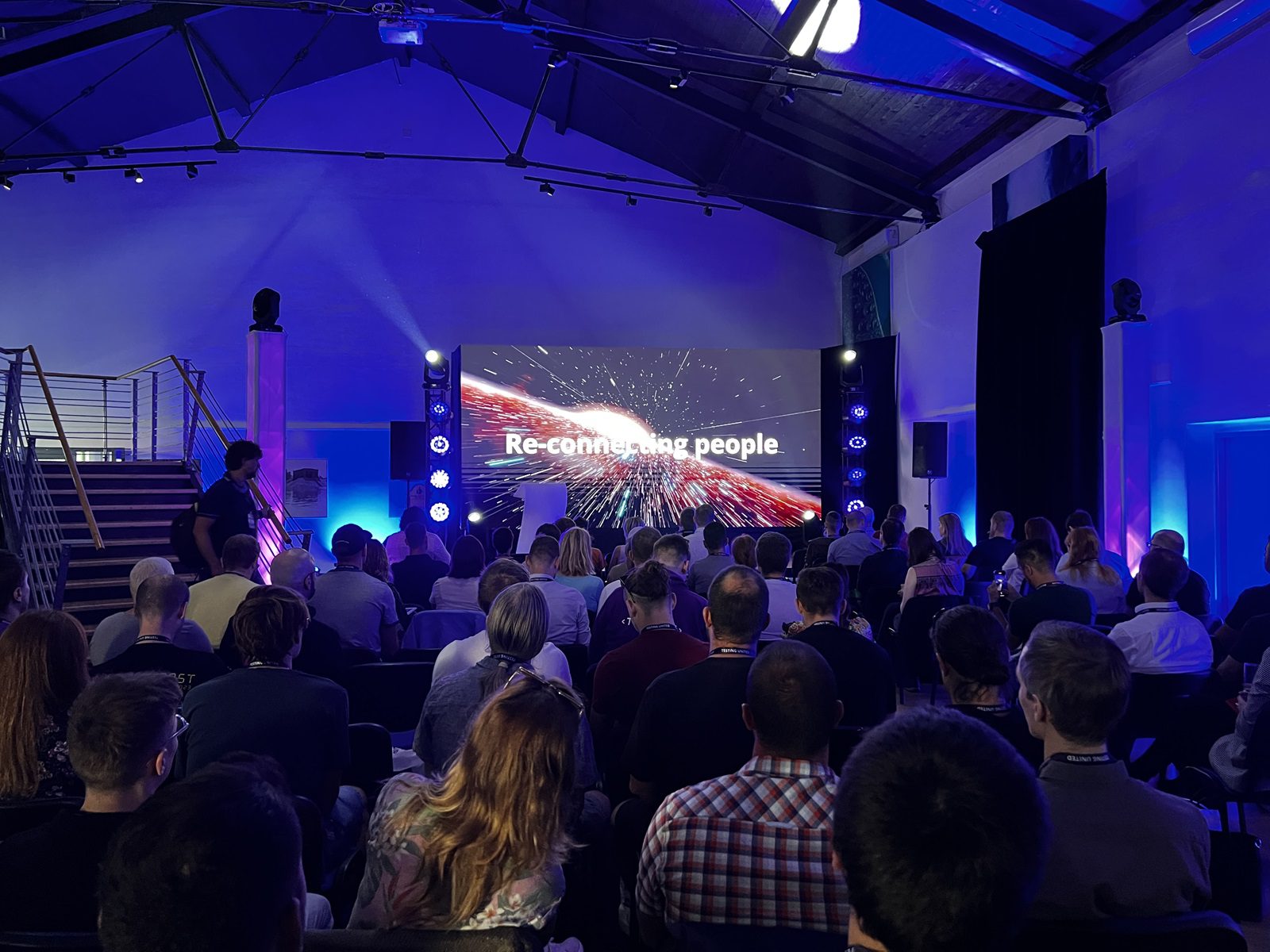 Hurricane_Testing United_Bratislava_Led screen_light_sound