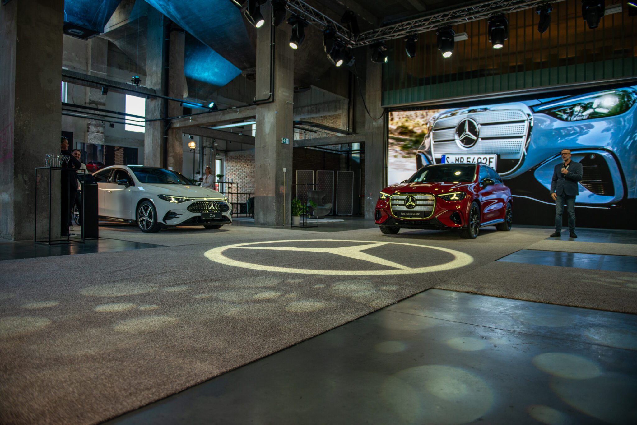 04. Mercedes-GLC-launch-Mlynica-gloshine-ledround-18-2048x1367